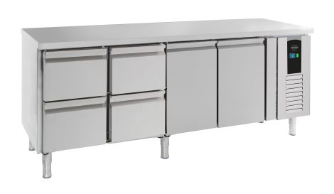 700 KOELWERKBANK 2DRS 4 LADEN