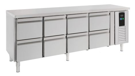 700 KOELWERKBANK 8 LADEN