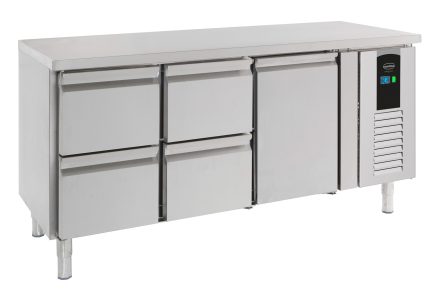 700 KOELWERKBANK 1DRS 4 LADEN